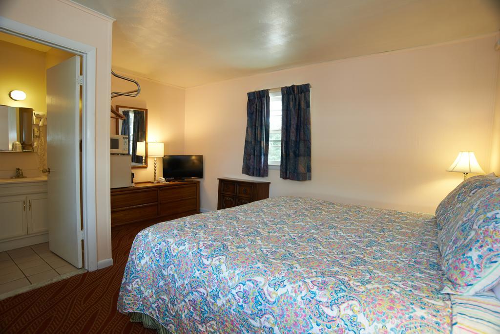 Clinton Motel 외부 사진